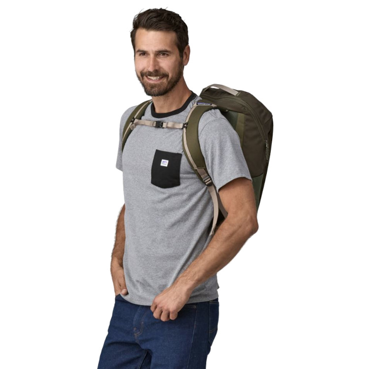 Patagonia Black Hole Pack 25L - Image 4